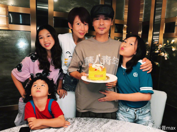 盤點娛樂圈10對姐弟戀「女大過男」！真愛面前年齡不是問題？最誇張相差12年