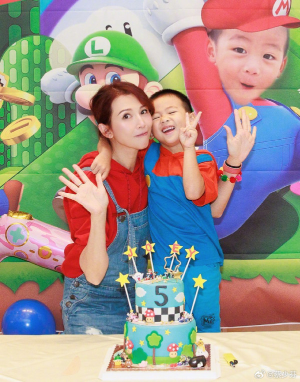 盤點10位娛樂圈「多仔婆」星級靚媽！連中三元唔止陳凱琳一個 呢位生足4個仍然身材惹火