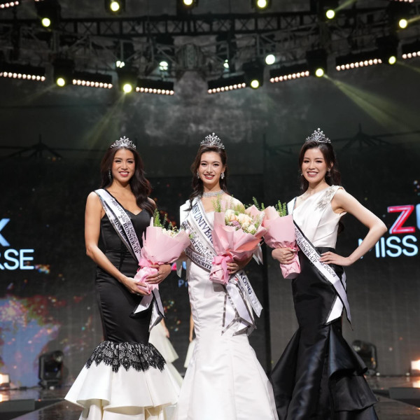 前港姐冠軍孖囡囡美國行年宵 大讚有新年氣氛:以為返咗香港