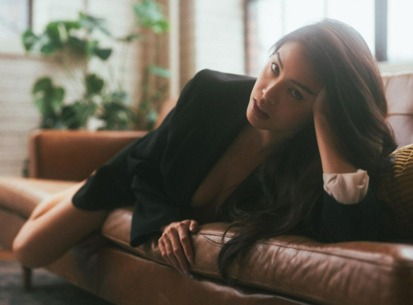 前港姐冠軍孖囡囡美國行年宵 大讚有新年氣氛:以為返咗香港