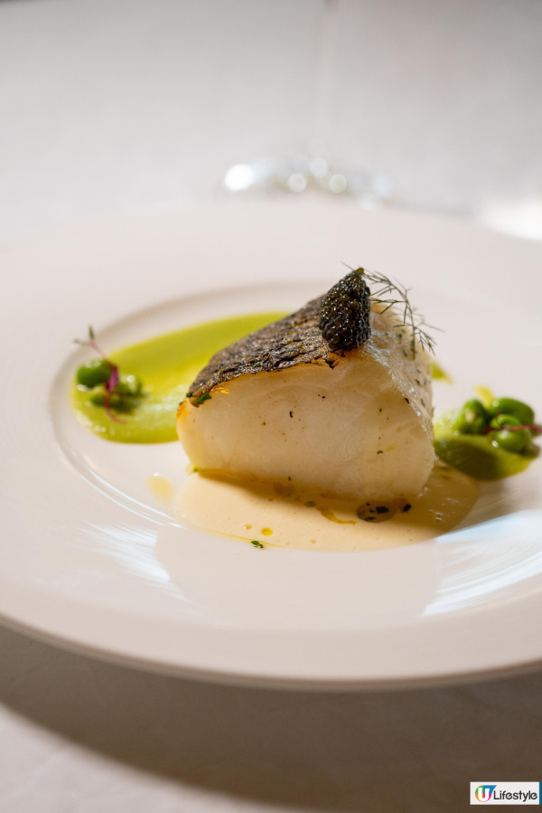 金鐘港麗酒店法式餐館「懷歐敘」重新開幕     豪華海鮮拼盤／招牌龍蝦湯／T骨牛扒