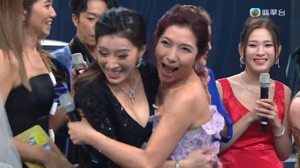 自駕德島｜郭珮文IG發放絕密泳裝福利圖 粉絲睇到嘩嘩聲：班攝影師好幸福 