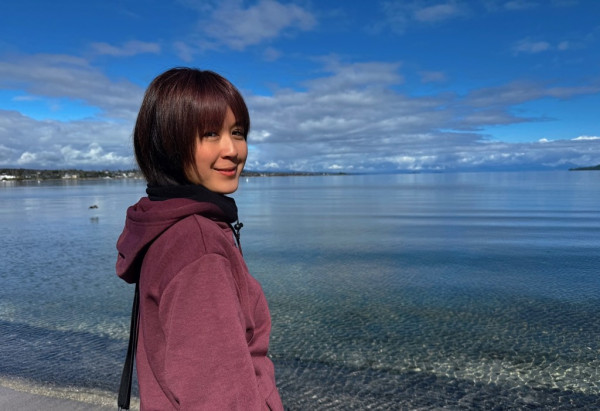 前TVB花旦曬新髮型被讚回春廿年 「童顏天花板」2年前移民紐西蘭