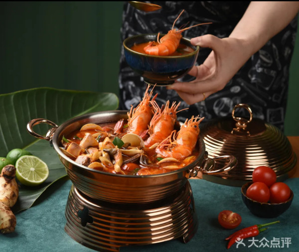 廣州北京路步行街逾10大美食推介！蟹黃撈飯+人氣「綠水鬼」+超高CP值舒芙蕾 