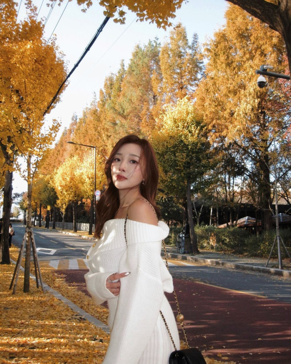 前TVB主播做爸爸宣布囡囡出世 離巢後發福不少 百足咁多爪仲做埋領隊?