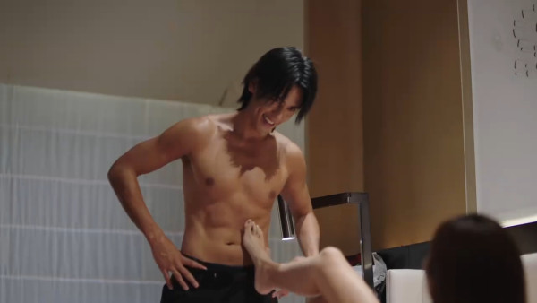 前TVB主播做爸爸宣布囡囡出世 離巢後發福不少 百足咁多爪仲做埋領隊?