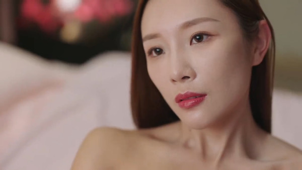 前TVB主播做爸爸宣布囡囡出世 離巢後發福不少 百足咁多爪仲做埋領隊?