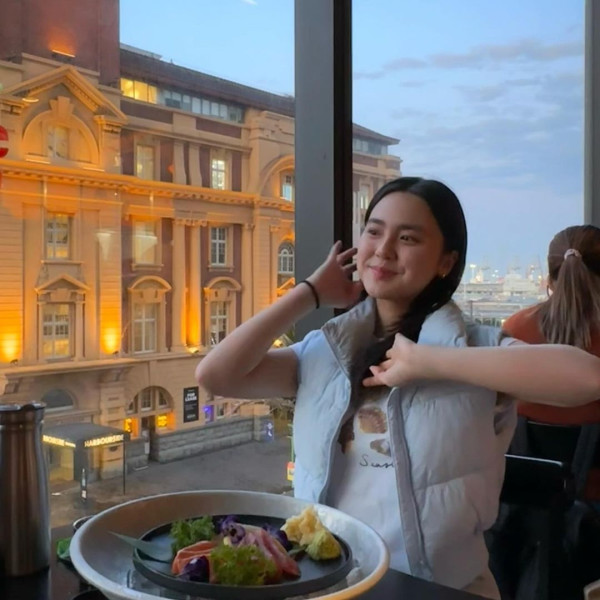 聲夢小花姚焯菲素顏遊紐西蘭清瘦不少! 身形曾一度暴漲 現重回顏值顛峰