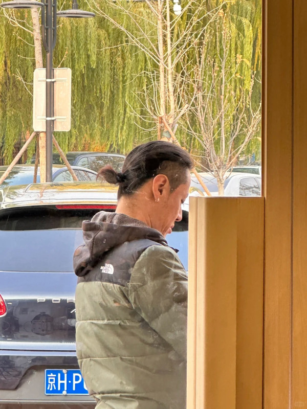 梁洛施疑被爆新戀情 梁洛施疑被爆新戀情