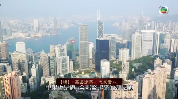 楊洛婷與老公巴黎鐵塔下浪漫留影 重穿十年前婚禮晚裝 身材依然弗爆 