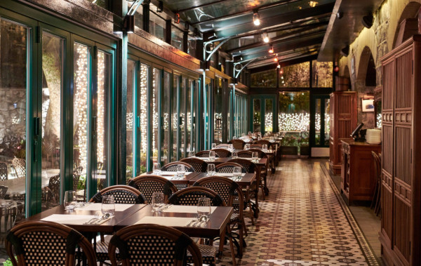 擺酒場地推薦2025(圖片來源:Facebook@thepeaklookouthk)