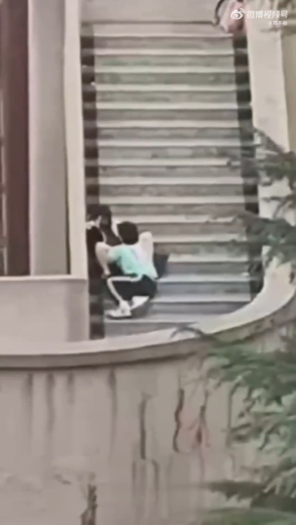 芭提雅沙灘驚現活春宮 中國男與泰女吵架後 以「肉搏」大和解