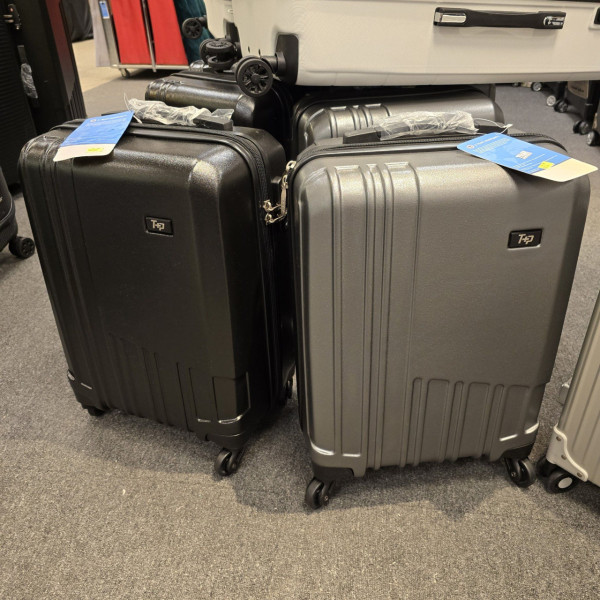 尖沙咀行李箱開倉特賣！Travel +plus大中細尺寸行李篋低至9起 