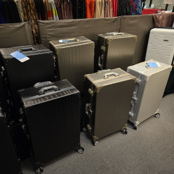 尖沙咀行李箱開倉特賣！Travel +plus大中細尺寸行李篋低至9起 