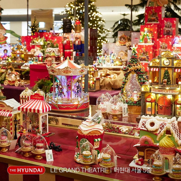 汝矣島現代百貨（圖片來源：IG@thehyundai_seoul）