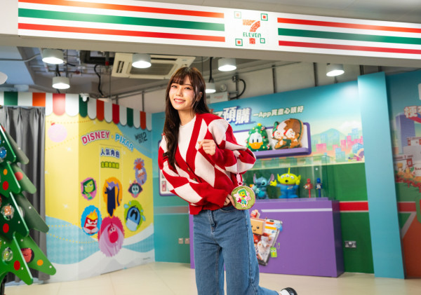 7-Eleven x Disney Pixar 聖誕限定店登陸九龍塘！免費自拍館+2大打卡位