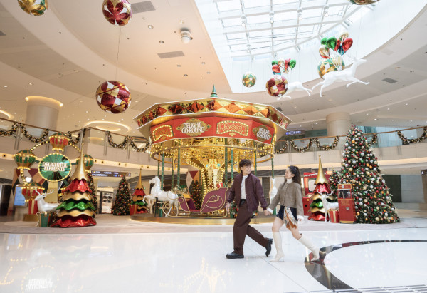 ELEMENTS圓方化身聖誕遊樂園！嘉年華匯演／人生四格照相館／聖誕限定美食