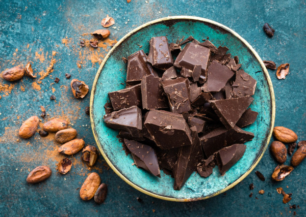 大雪飲食｜中醫教「暖身護腎」三寶 多吃苦味/溫熱/黑色食物助驅寒【附大雪5溫補湯水】