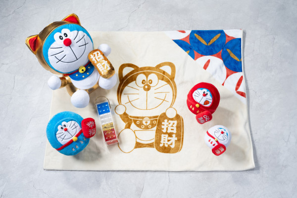 百老滙推出換領招財達摩多啦A夢禮品   陶瓷碟／碗／茶壺／餐具／公仔