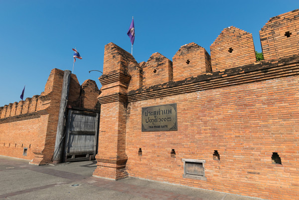 清邁自由行2026|清邁逾20景點必去:坐熱氣球、逛市集夜市、歎米芝蓮咖哩麵