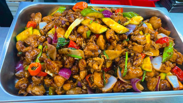 DSE2026｜英文口試驚現「兩餸飯」考起學生？考評局正解非This This Rice！