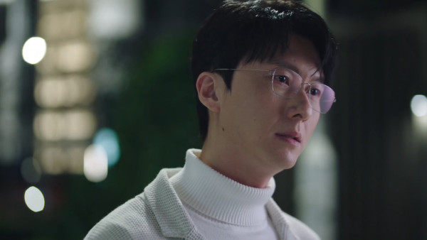 王浩信奪華鼎獎視帝感謝家人 陳自瑤留3字真言耐人尋味 