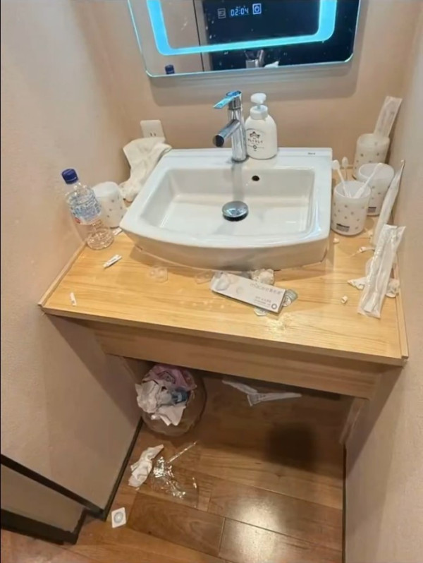 內地男跟蹤偷拍日本女小學生 惹日本人眾怒 曾闖入政府大樓做一事 