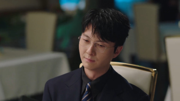 向佐繼續發展女裝經濟 帶貨賣出過千萬 網民：求老婆心理陰影面積 