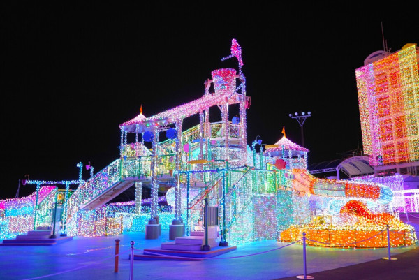東京讀賣樂園「冬日寶石燈飾show」開催！60周年限定「鑽石色」主題LED燈海 