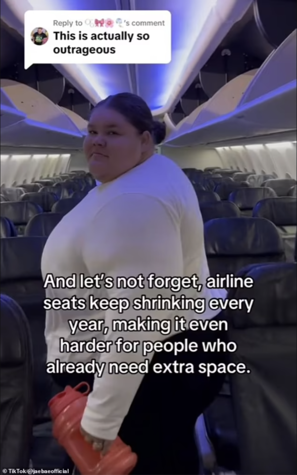 內地男搭高鐵坐200公斤男旁嫌太逼！ 望考慮「體型售賣」鐵路客服咁回應 