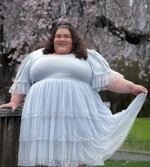 內地男搭高鐵坐200公斤男旁嫌太逼！ 望考慮「體型售賣」鐵路客服咁回應 