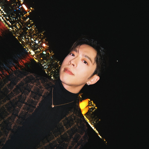 水瓶座代表：呂爵安