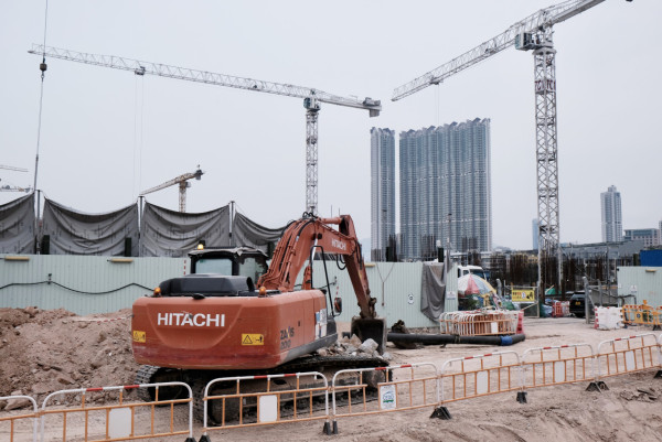 如果「建築噪音許可証」申請不獲批准，已繳付的申請費用亦不會退回予申請人。