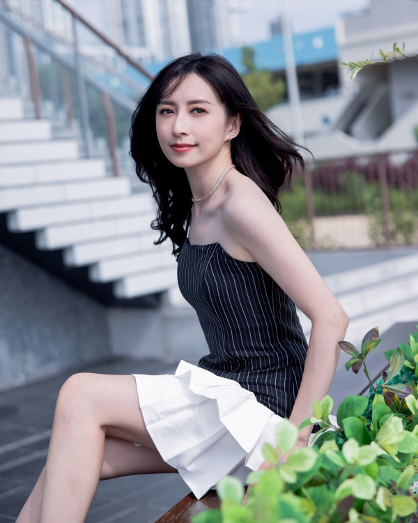 龔嘉欣酒店露出絕對領域