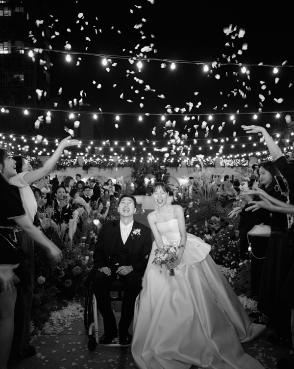 女粉絲遇「王嘉爾Jackson」網上情緣！3大高招兩個月騙500萬！謊稱要錢修理飛機 