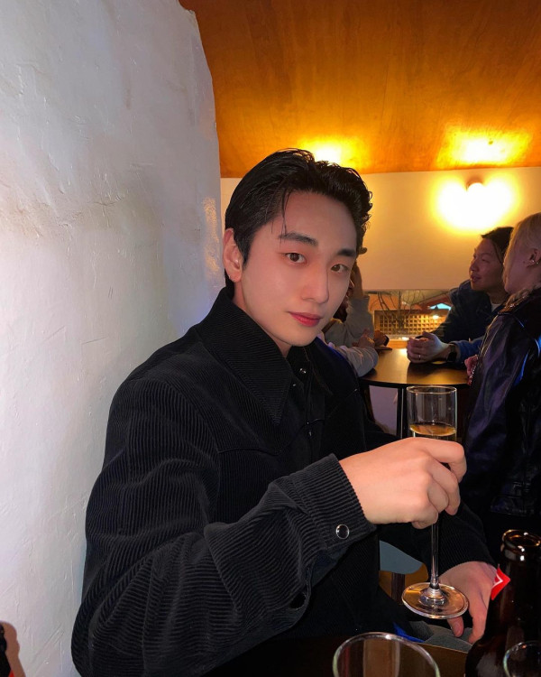 謝霆鋒澳門開騷連唱7曲 重要部位驚人尺寸意外曝光 女粉:不忍直視褲襠