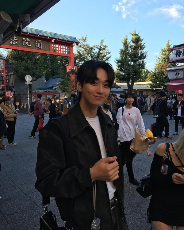 謝霆鋒澳門開騷連唱7曲 重要部位驚人尺寸意外曝光 女粉:不忍直視褲襠