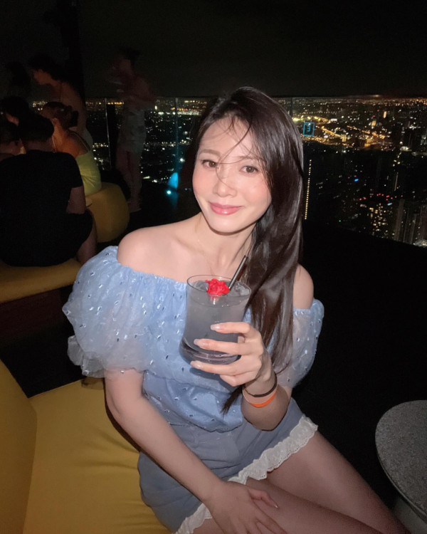 巨胸閨蜜邪惡DeepV機心搶鏡