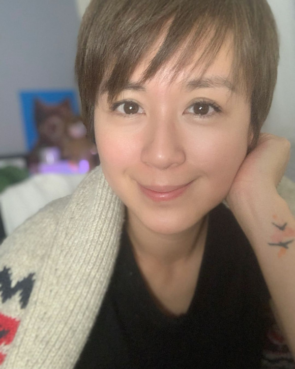 唐寧素顏近照曝光