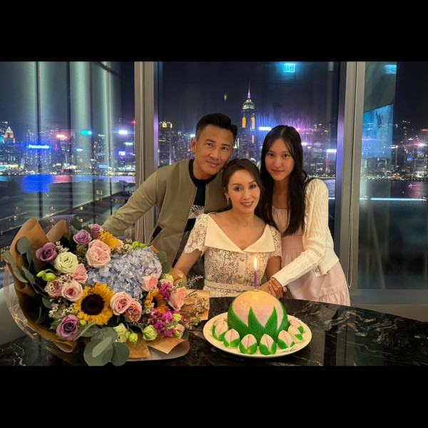 郭可盈慶祝55歲生日