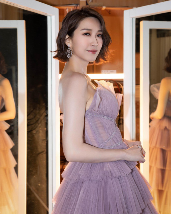 姚子羚單身6年疑脫單有拖拍