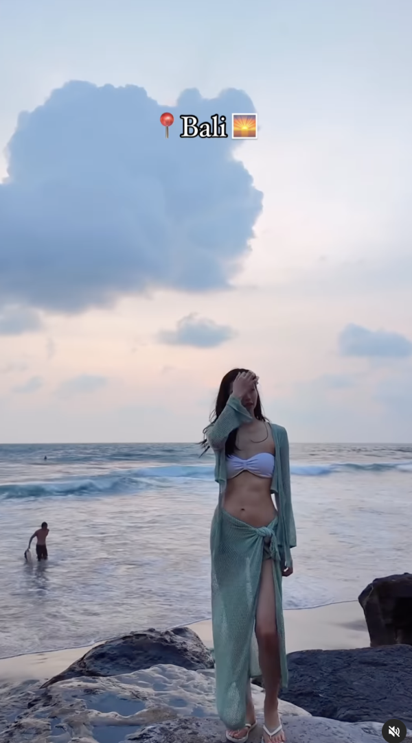 TVB富貴女星大馬曬噴血泳照疑失手凸腩？ 曾認升CUP上圍 揚言一世不「拆彈」 