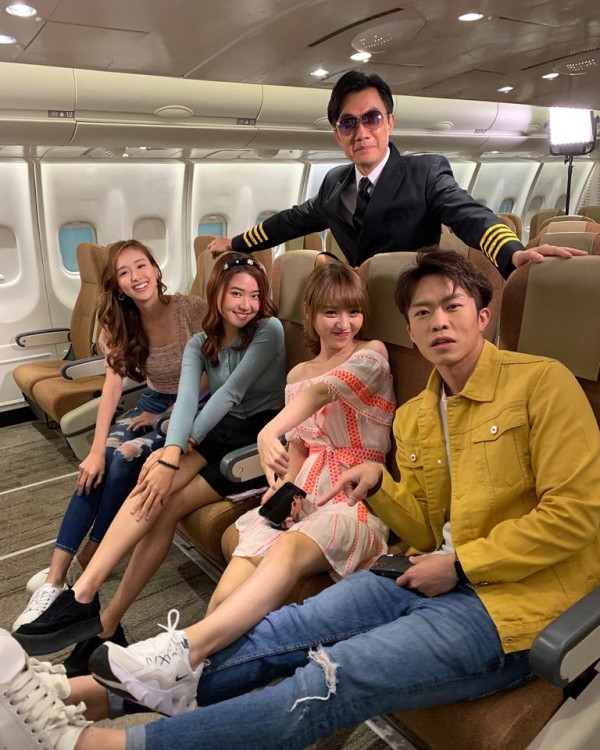 前TVB女星佗B飛馬爾代夫度假 泳裝曬纖瘦身材 上圍明顯升級 