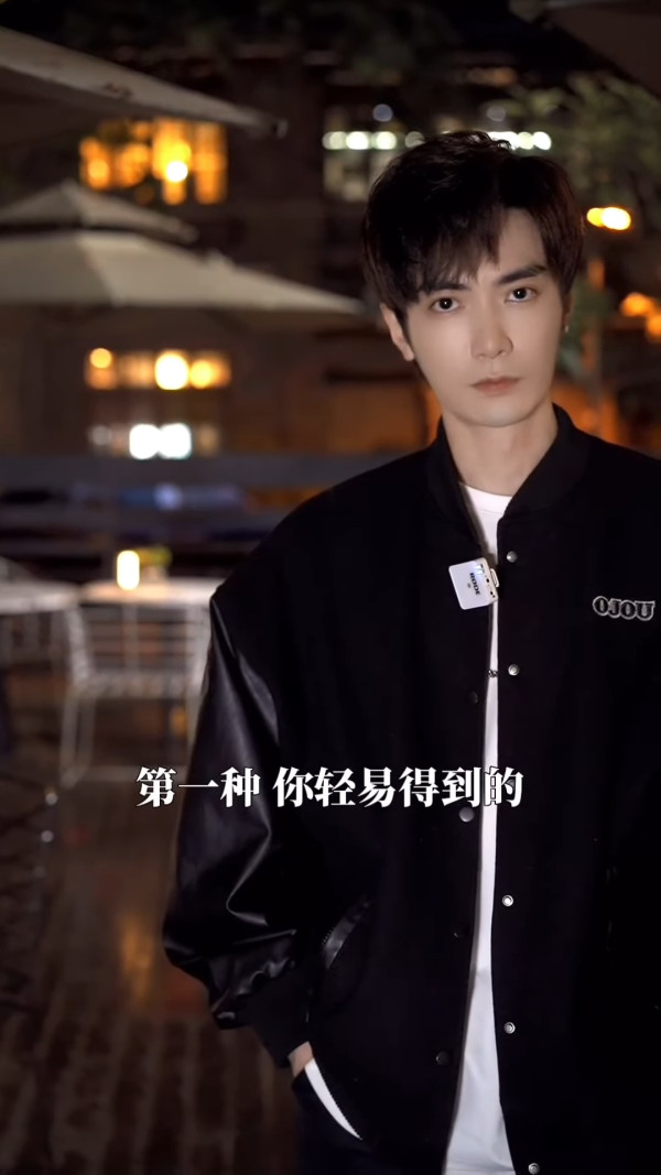 TVB男星蓮塘口岸被偶遇 親民贈合照 惟兩特徵被質疑整容?