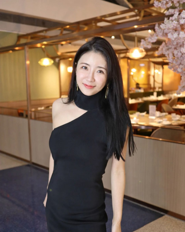 37歲女藝人離巢TVB後宣佈回歸主持界 星途逆襲內地拍劇做女一
