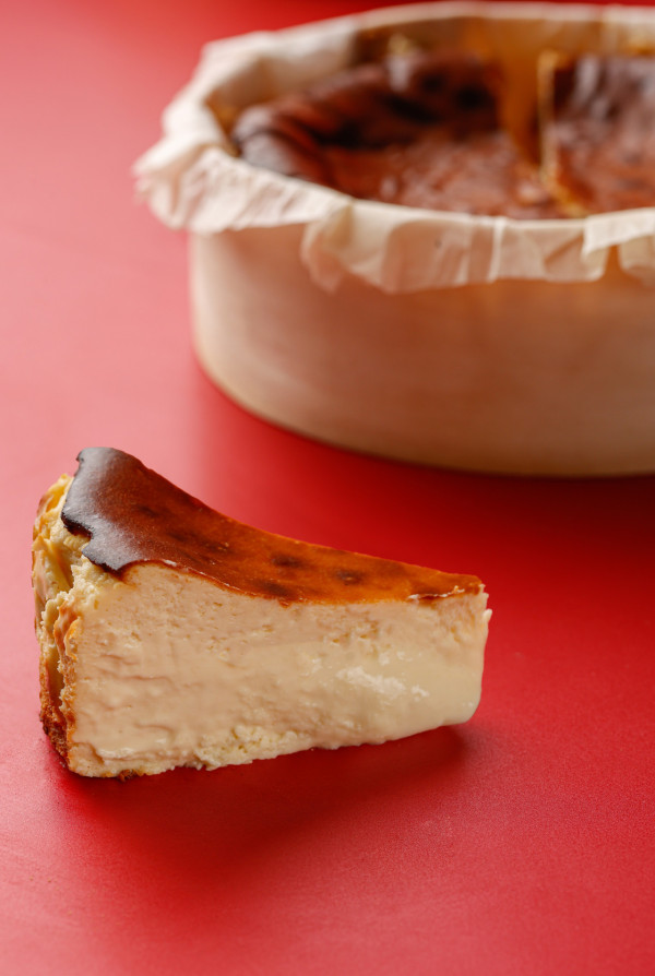 文華東方酒店全新品牌進駐中環BASEHALL！招牌巴斯克芝士蛋糕／開心果曲奇／叉燒香菇批