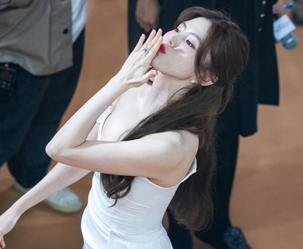 韓韶禧罕見回應年齡造假事件！心酸原因跟詐騙犯母親有關！網友180度轉變感同情 