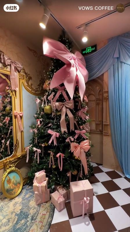 深圳5大聖誕打卡餐廳Cafe推介！旋轉木馬裝置/雪白貓頭鷹公仔/玩具熊牆（附地址） 