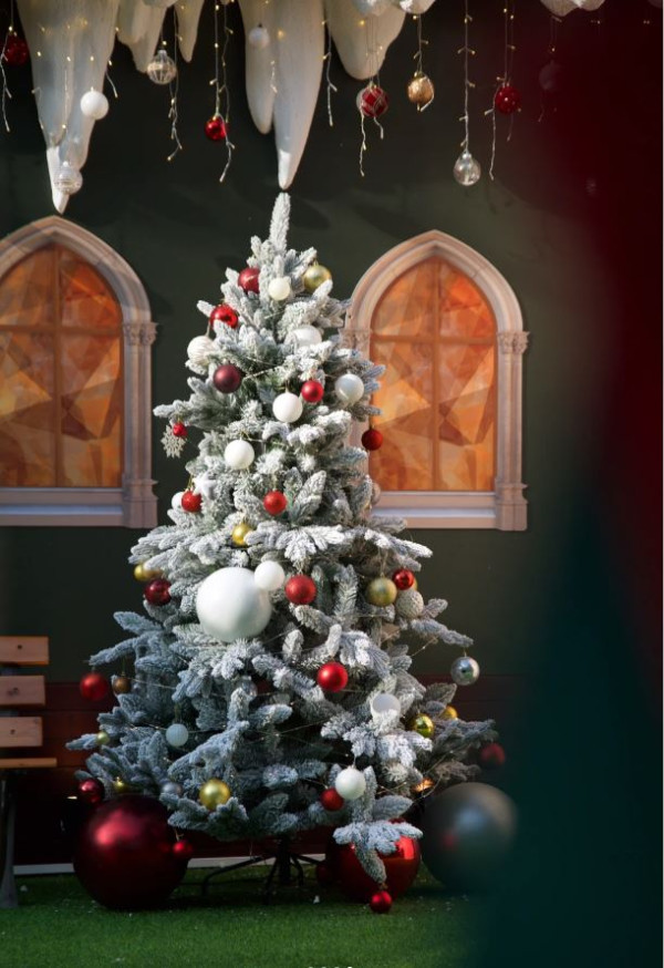 深圳5大聖誕打卡餐廳Cafe推介！旋轉木馬裝置/雪白貓頭鷹公仔/玩具熊牆（附地址） 