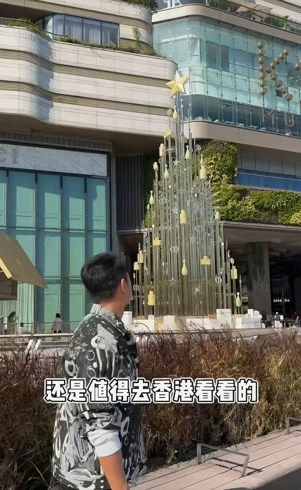 上水超市驚見內地客瘋搶食油 狂掃十幾箱買到缺貨！街坊稱連「呢樣」都唔放過 